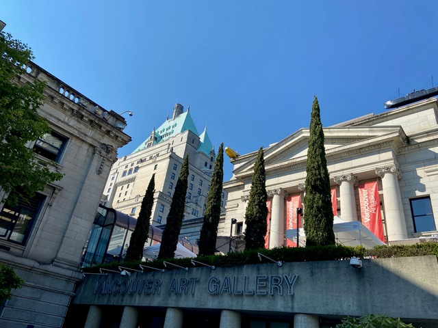Vancouver Art Gallery and 1931 Gallery Bistro